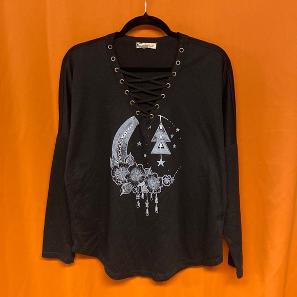 Top - Picture 1 of 3